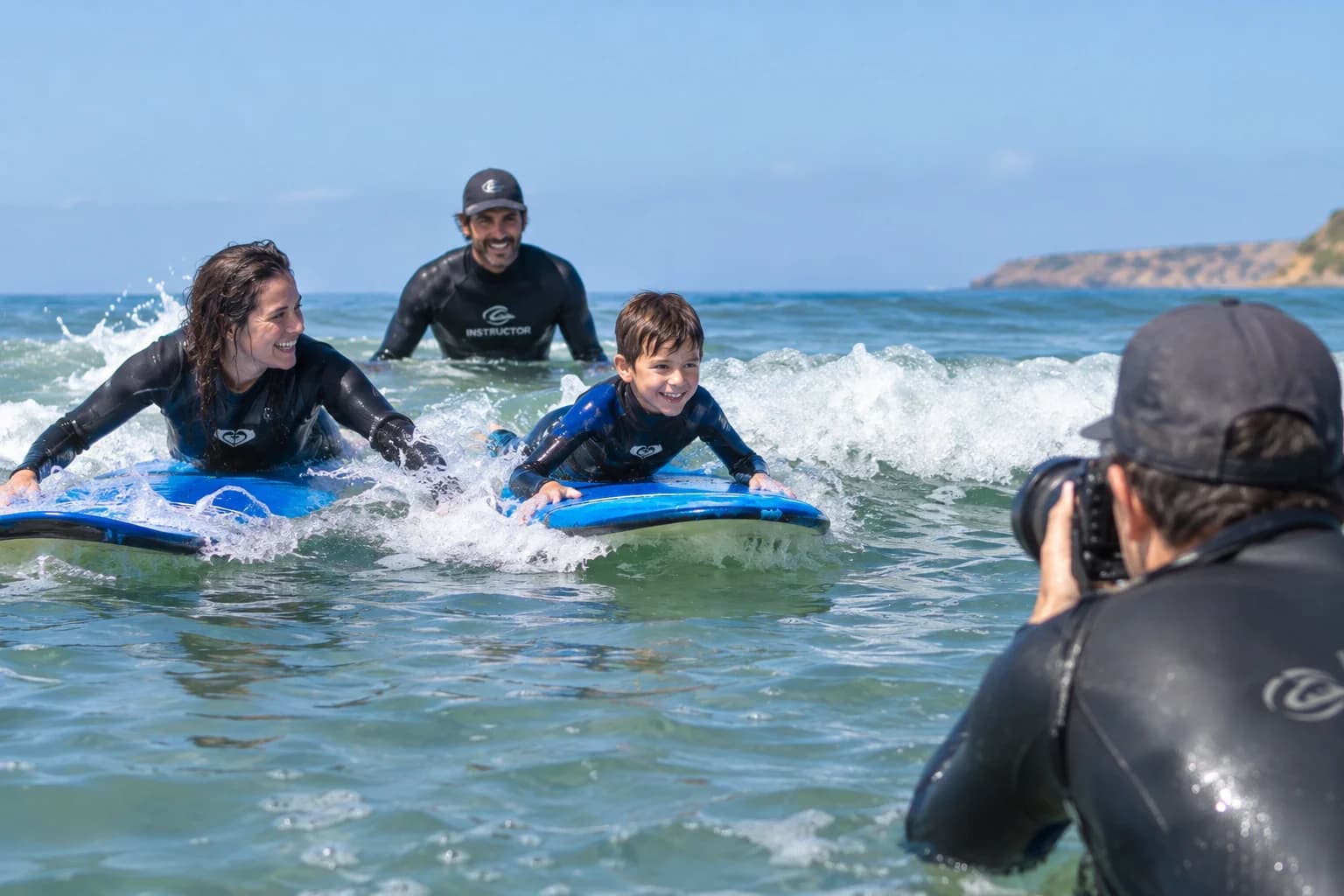 Aula grupal de Surf + Foto e Vídeo